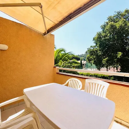 Studio, Acces Direct - 4 Pers. - Fr-1-251-957 Apartment Le Lavandou